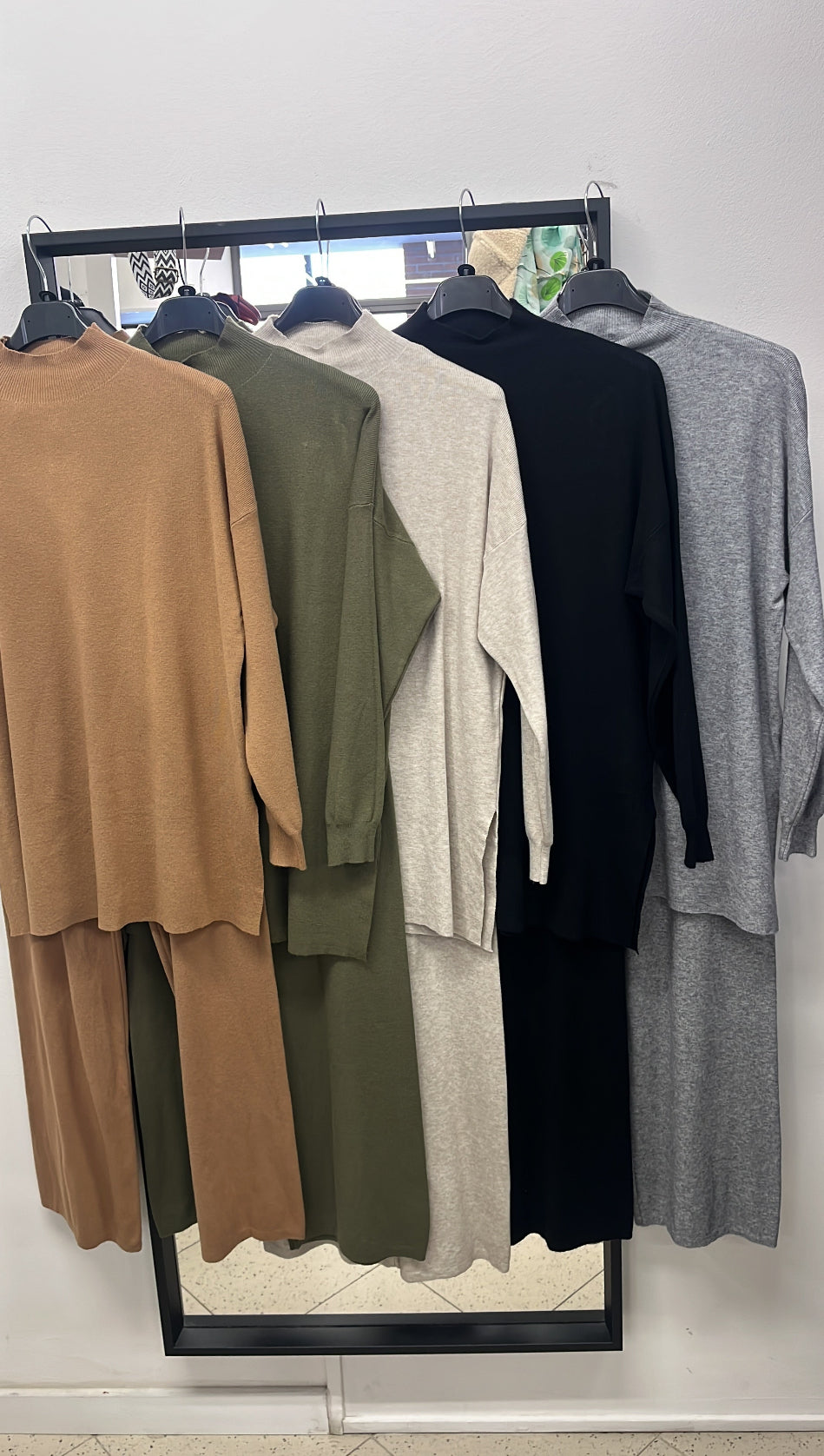 COORDINATO OVER CON SPACCHI