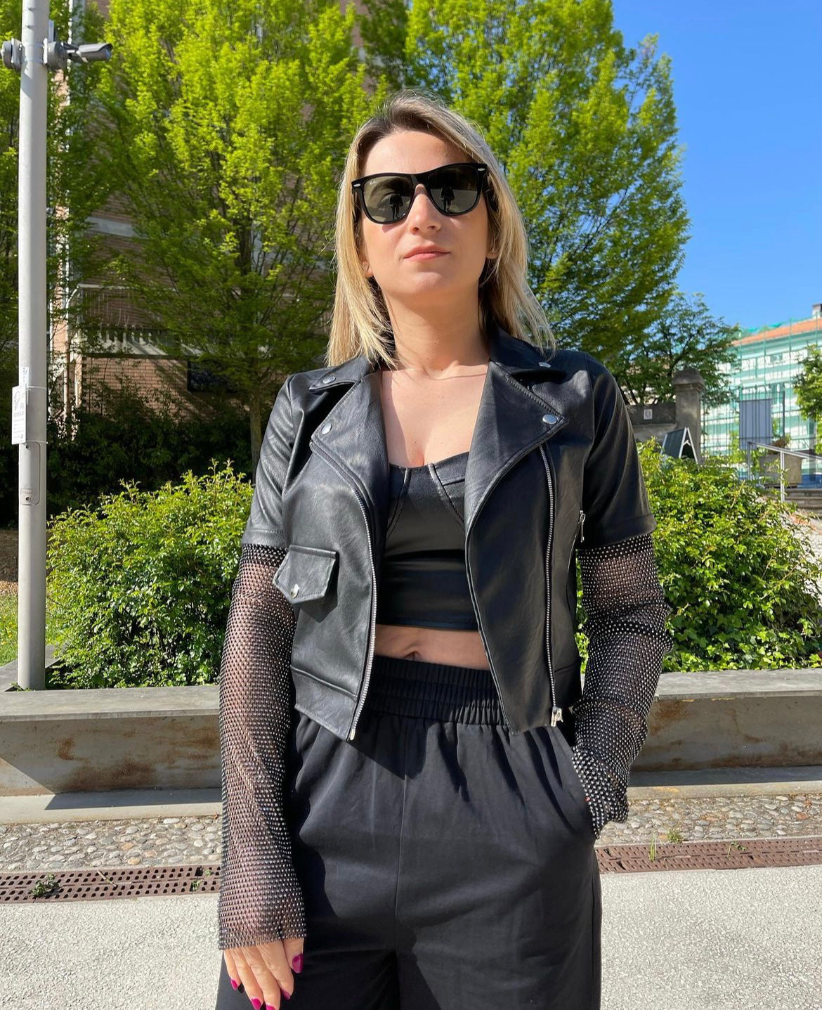 GIACCA ECOPELLE CON MANICA STRASS