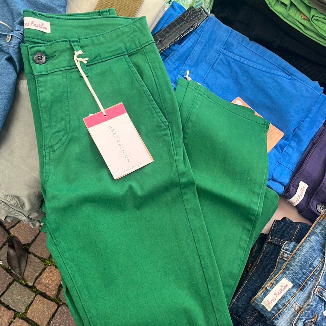 CHINOS VERDE SMERALDO