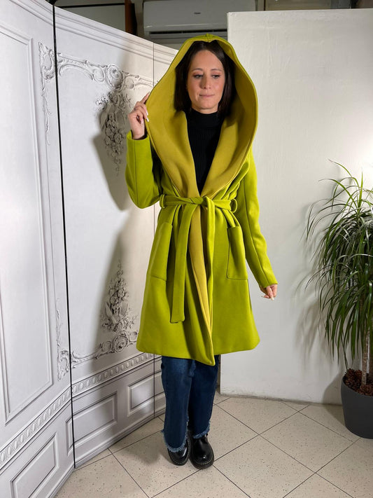 CAPPOTTO CON CAPPUCCIO