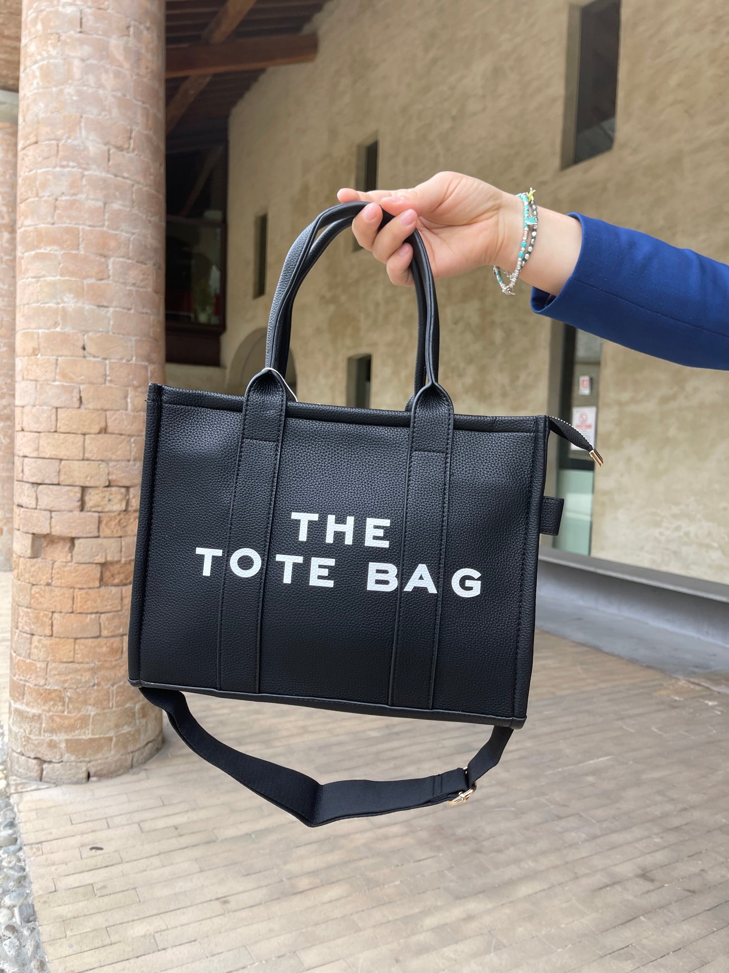 TOTE BAG