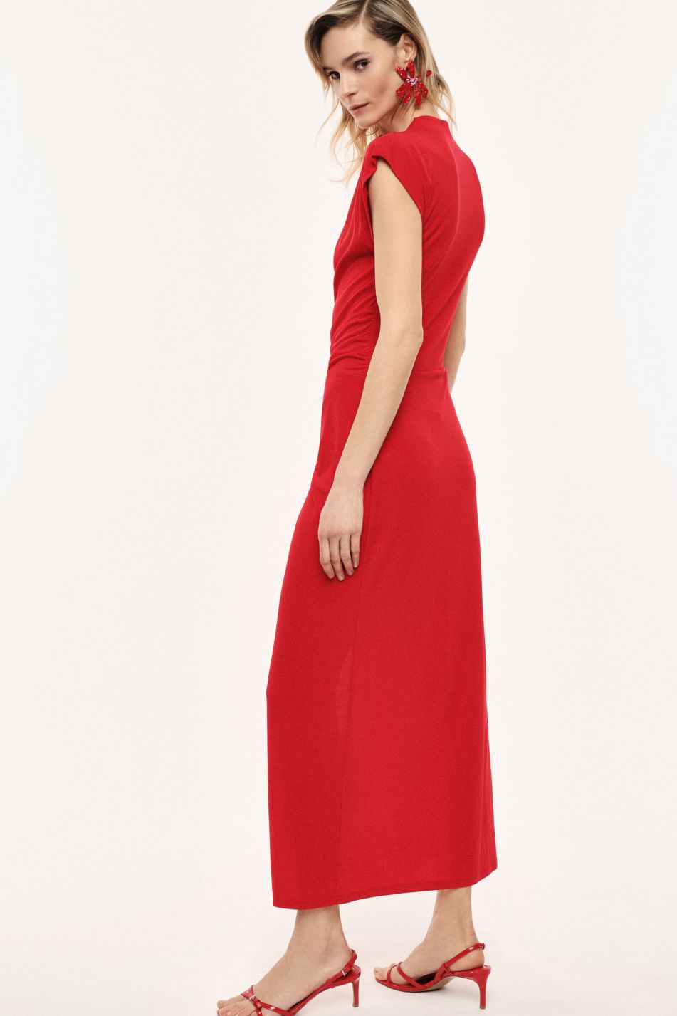 ABITO IMPERIAL CON SPACCO