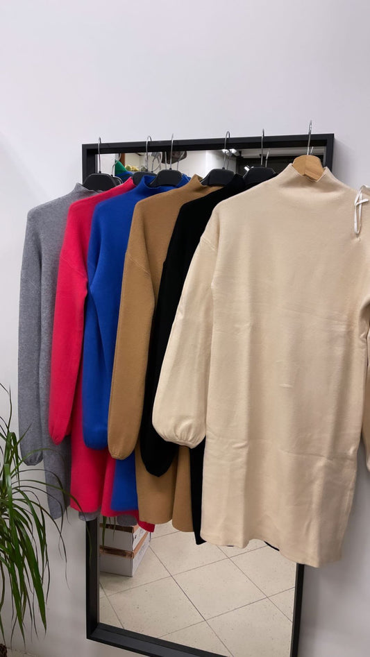 ABITINO GIADA IN MAGLIA MANICA PALLONCINO